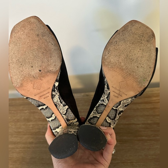 ANTONIO MELANI | Ehren Black Suede Snakeprint Block Heeled Sandals | Size 8.5 - Picture 6 of 7